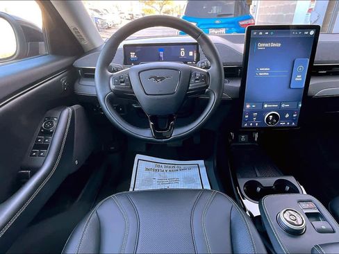 Used 2023 Ford Mustang Mach-E Premium image 5