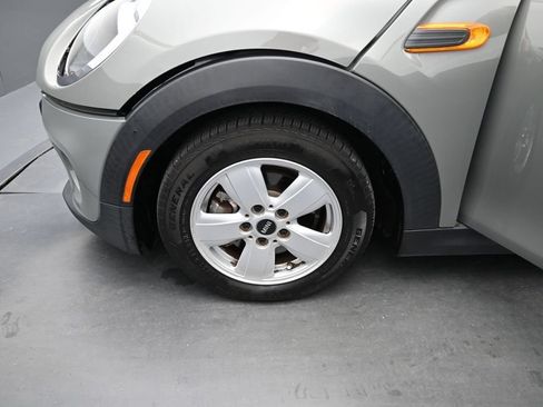 Used 2019 MINI Cooper 2-Door Hardtop FWD image 13