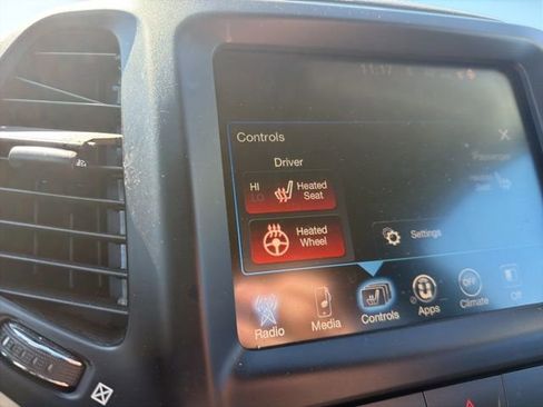 Used 2017 Jeep Cherokee Latitude w/ True North Edition AWD/4WD image 25