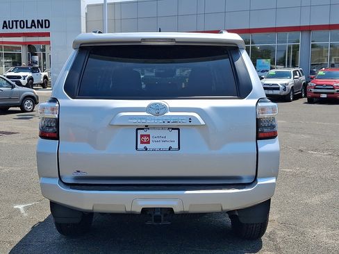 Used 2024 Toyota 4Runner SR5 Premium w/ Moonroof Package AWD/4WD image 6