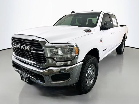 Used 2021 RAM 2500 Big Horn AWD/4WD image 3