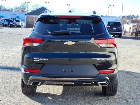 Certified 2023 Chevrolet TrailBlazer ACTIV w/ Convenience Package image 4