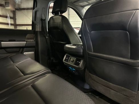 Used 2022 Ford F150 Lariat w/ Max Trailer Tow Package image 41