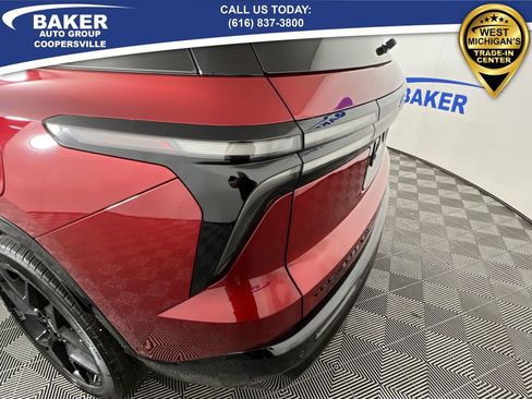 Certified 2024 Chevrolet Traverse RS image 37