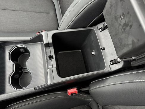 Used 2023 Jeep Grand Cherokee Laredo image 23