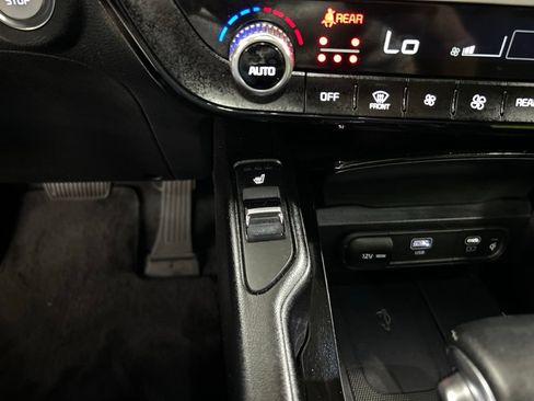 Used 2024 Kia Telluride S w/ S Sunroof Package AWD/4WD image 24