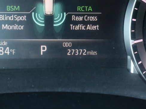 Used 2024 Toyota Highlander XSE image 35