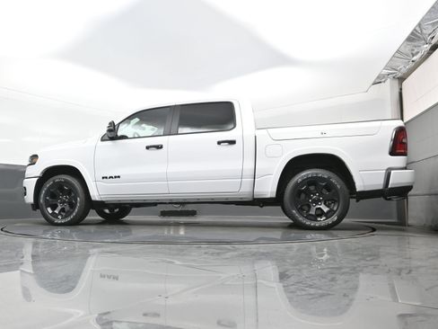 New 2026 RAM 1500 Big Horn AWD/4WD image 15