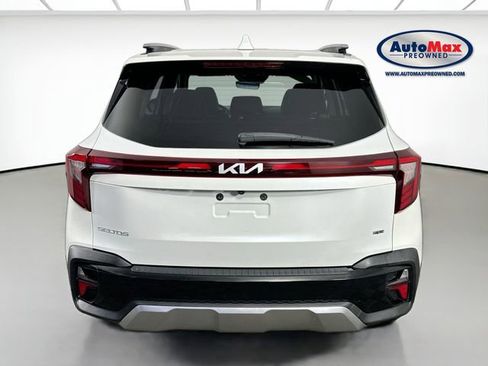 Used 2024 Kia Seltos S image 7