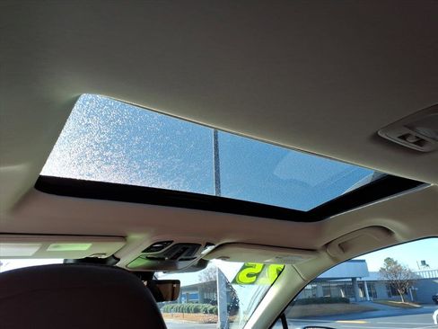 Certified 2025 Subaru Outback Touring XT image 10