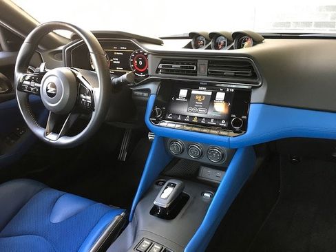 Used 2024 Nissan Z Performance w/ Floor Mat Package RWD image 8