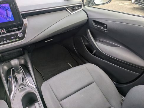 Used 2023 Toyota Corolla LE image 16