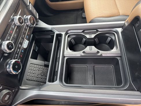 Used 2026 Ford F450 Lariat image 25