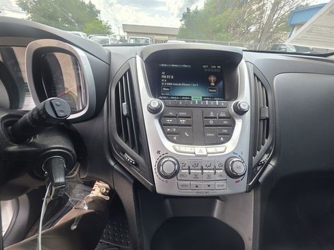 Used 2013 Chevrolet Equinox LT w/ Driver Convenience Package FWD image 11