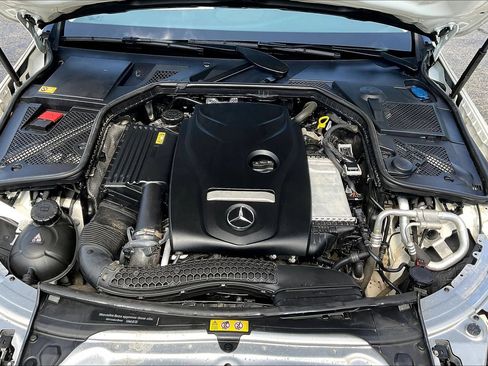 Used 2015 Mercedes-Benz C 300 4MATIC Sedan image 29