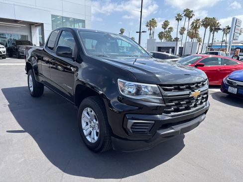 Used 2022 Chevrolet Colorado LT w/ Fleet Safety Package RWD image 6