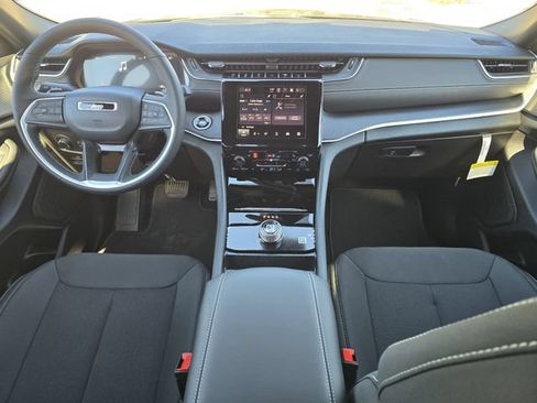 New 2026 Jeep Grand Cherokee Laredo X AWD/4WD image 9