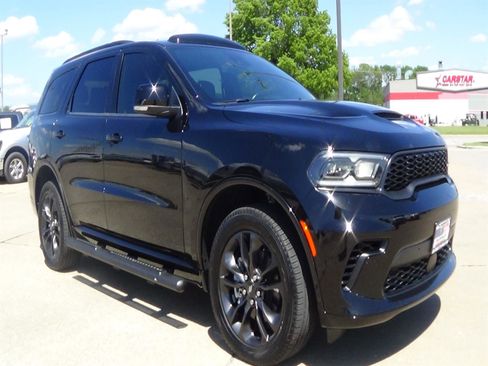 Certified 2024 Dodge Durango GT AWD/4WD image 4