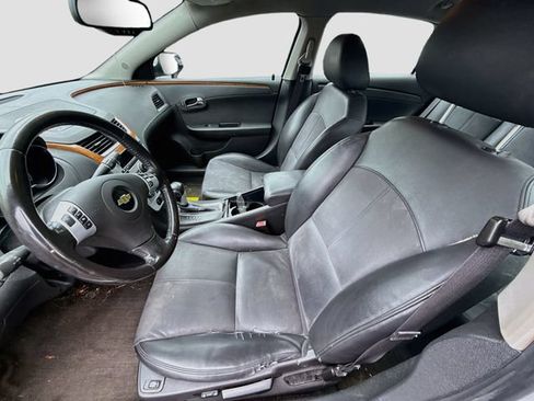 Used 2011 Chevrolet Malibu LT FWD image 24