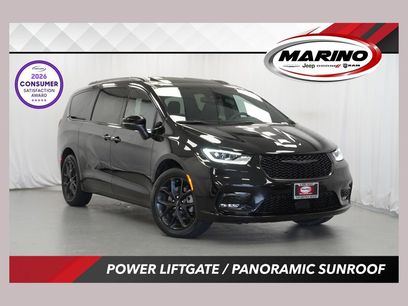 Certified 2023 Chrysler Pacifica Touring-L w/ S Appearance Package