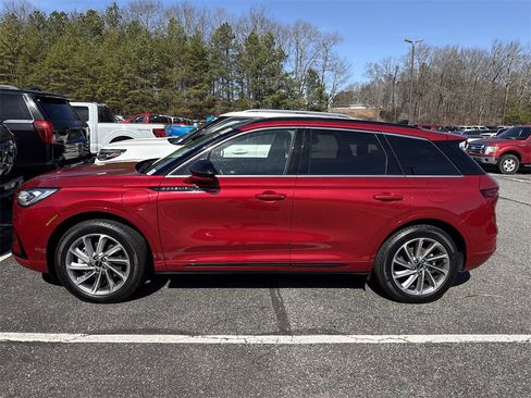 Used 2025 Lincoln Corsair Grand Touring w/ Equipment Group 301A image 6