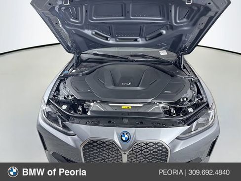 Used 2025 BMW i4 xDrive40i w/ Premium Package image 31
