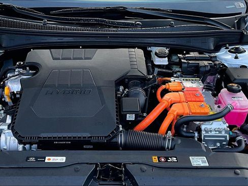 New 2026 Hyundai Elantra Hybrid FWD image 12