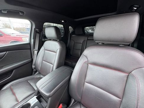 Used 2019 Chevrolet Blazer RS image 59