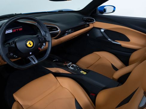 Used 2024 Ferrari 296 GTS RWD image 35