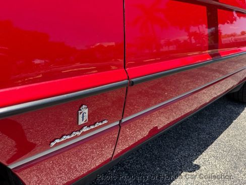 Used 1990 Cadillac Allante FWD image 30