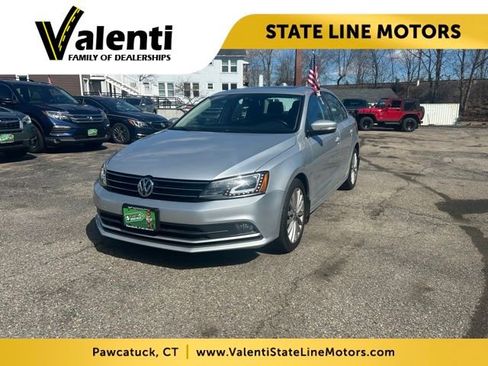 Used 2016 Volkswagen Jetta SEL FWD image 1
