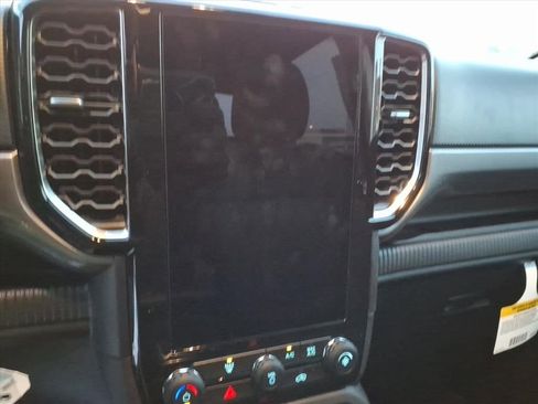 Used 2024 Ford Ranger XLT w/ Trailer Tow Package image 19