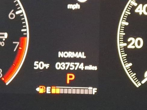 Used 2025 Honda HR-V Sport image 4