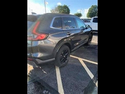 Used 2023 Honda CR-V Sport image 3