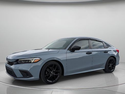 Used 2023 Honda Civic Sport image 2