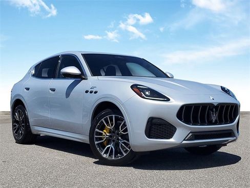 New 2024 Maserati Grecale GT image 1
