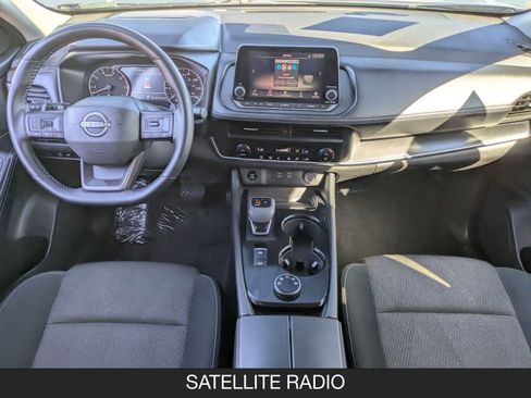 Certified 2025 Nissan Rogue SV image 13