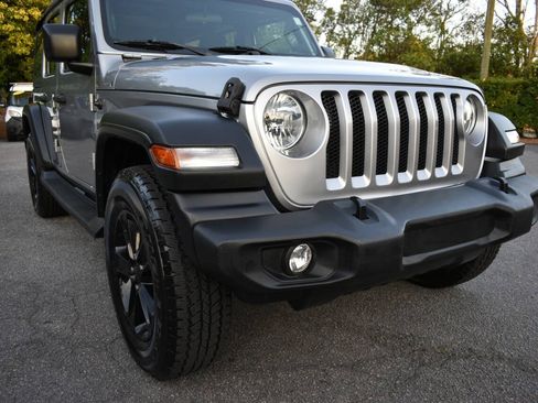 Used 2018 Jeep Wrangler Unlimited Sport AWD/4WD image 41