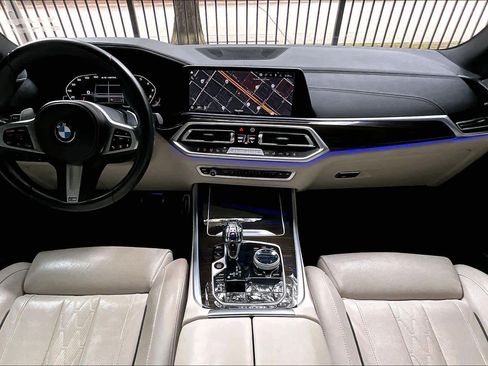 Used 2023 BMW X5 M50i w/ Executive Package image 15