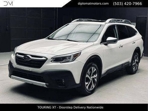 Used 2021 Subaru Outback Touring XT AWD/4WD image 1