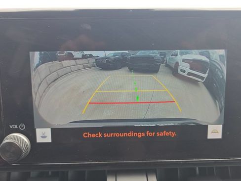 Used 2023 Toyota RAV4 LE FWD image 31