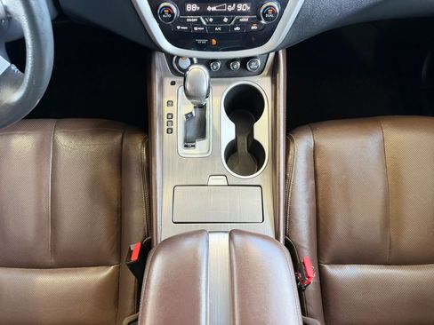 Used 2015 Nissan Murano Platinum FWD image 17
