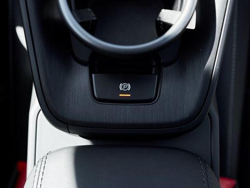 Used 2025 Porsche 911 Carrera 4 GTS w/ Premium Package image 53