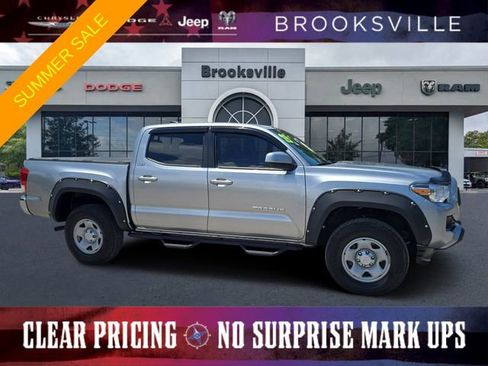 Used 2023 Toyota Tacoma SR5 RWD image 1