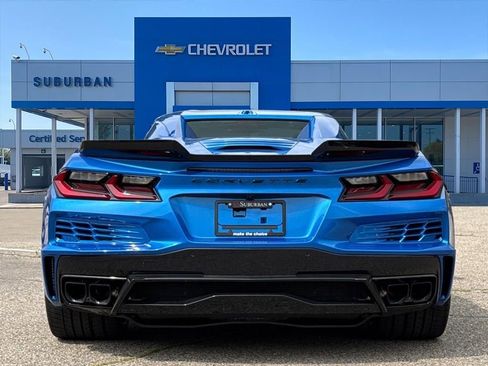 New 2025 Chevrolet Corvette E-Ray image 5
