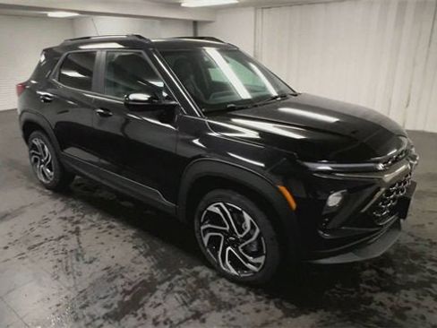 New 2026 Chevrolet TrailBlazer RS w/ Convenience Package image 2