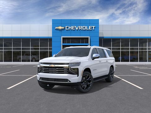 New 2026 Chevrolet Suburban Premier AWD/4WD image 32