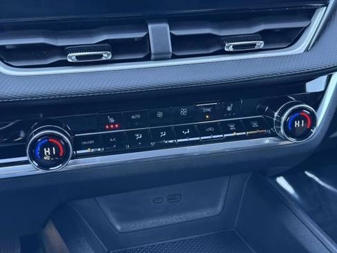 Certified 2026 Chevrolet Equinox LT w/ Convenience Package II image 21