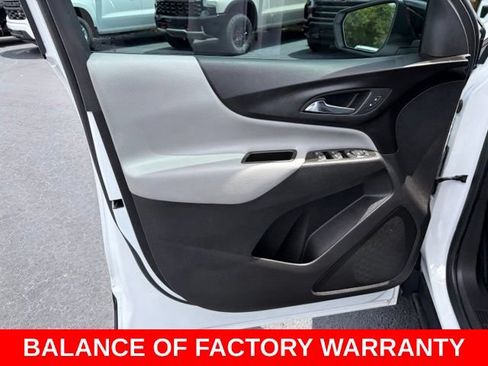 Used 2024 Chevrolet Equinox LS w/ LS Convenience Package FWD image 12