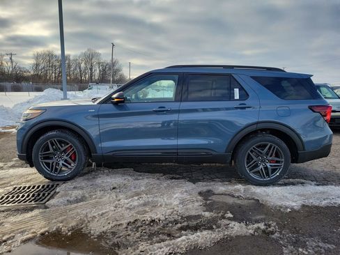 New 2026 Ford Explorer ST-Line w/ ST-Line Street Pack image 7